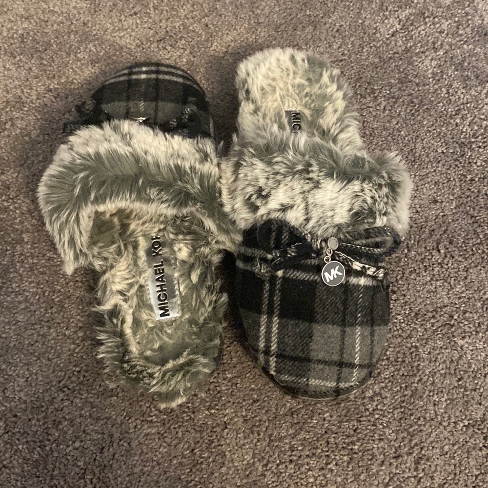 Michael Kors Slippers